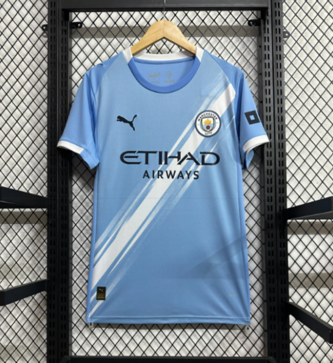 25/26 Manchester City Home Football Shirt
